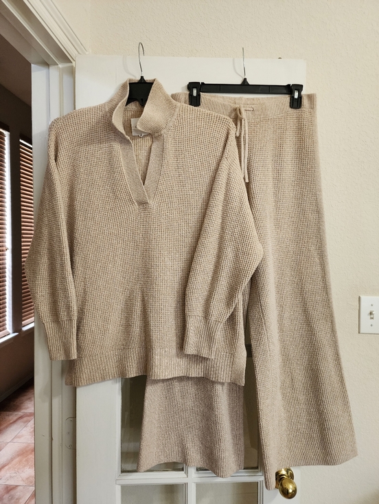 aerie Other - Aerie Waffle Knit Lounge Set M Beige Sweater Wide Leg Pants Cozy FLAW READ DESC